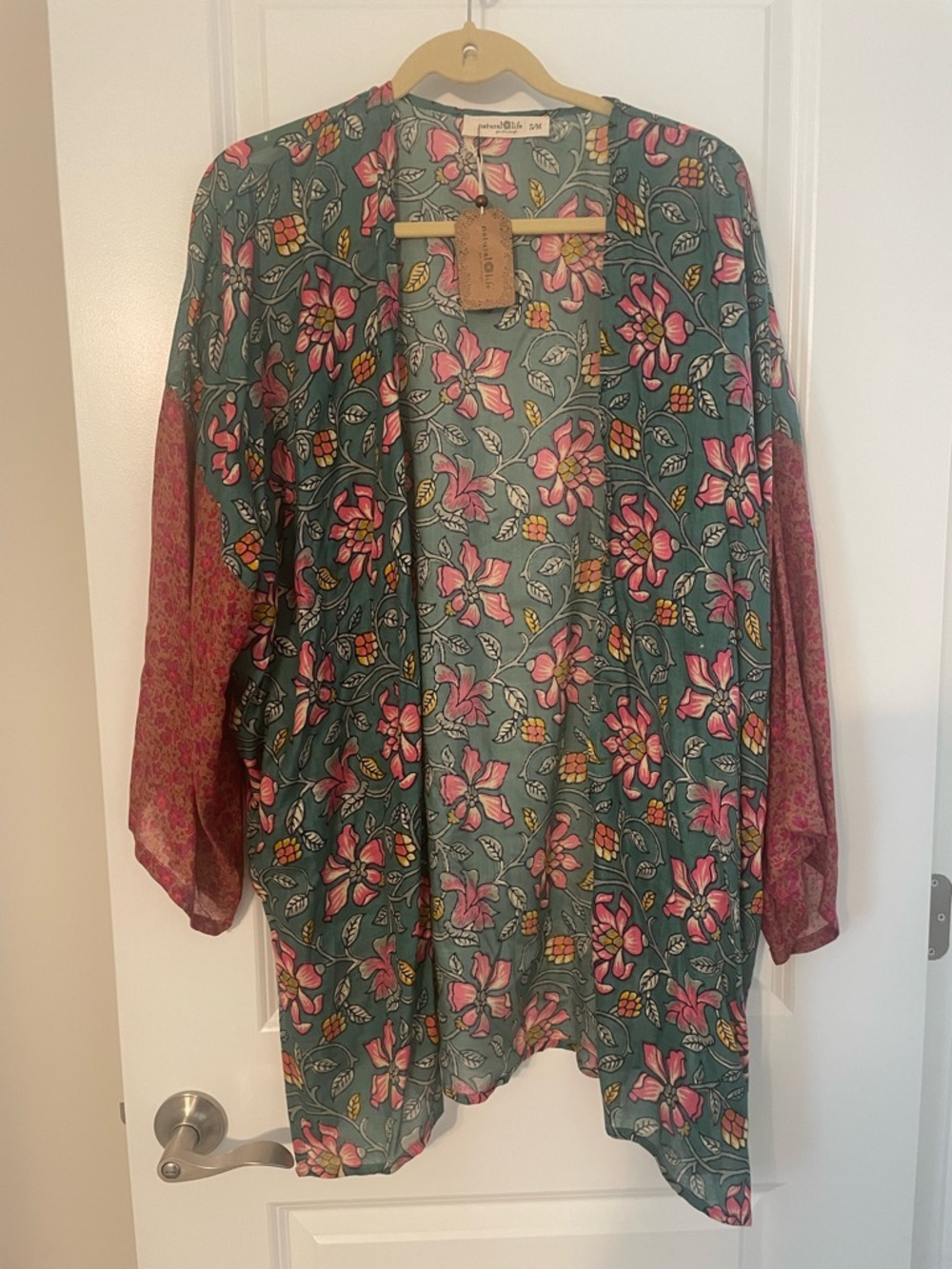 NWT Natural Life Pink and Teal Mixed Fabric Floral Print Kimono Sz S/M